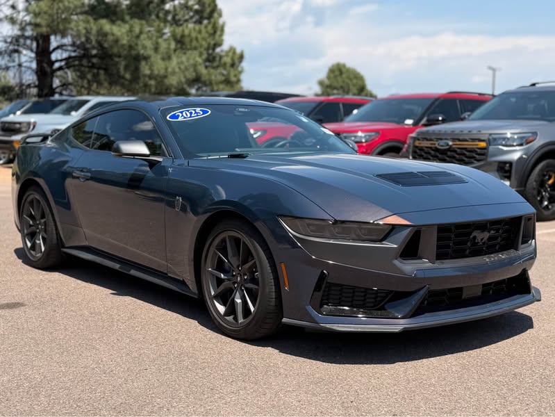 2025 Ford Mustang Dark Horse Coupe 2D