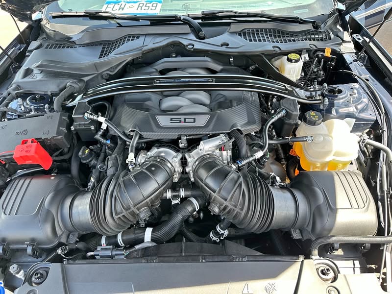 2024 Ford mustang dark horse premium - Premium