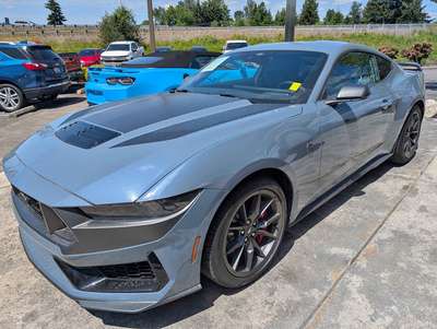 2025 Ford Mustang Dark Horse Coupe 2D