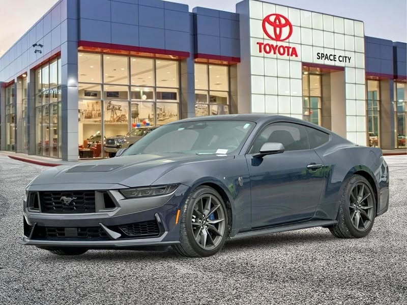 2025 Ford Mustang Dark Horse