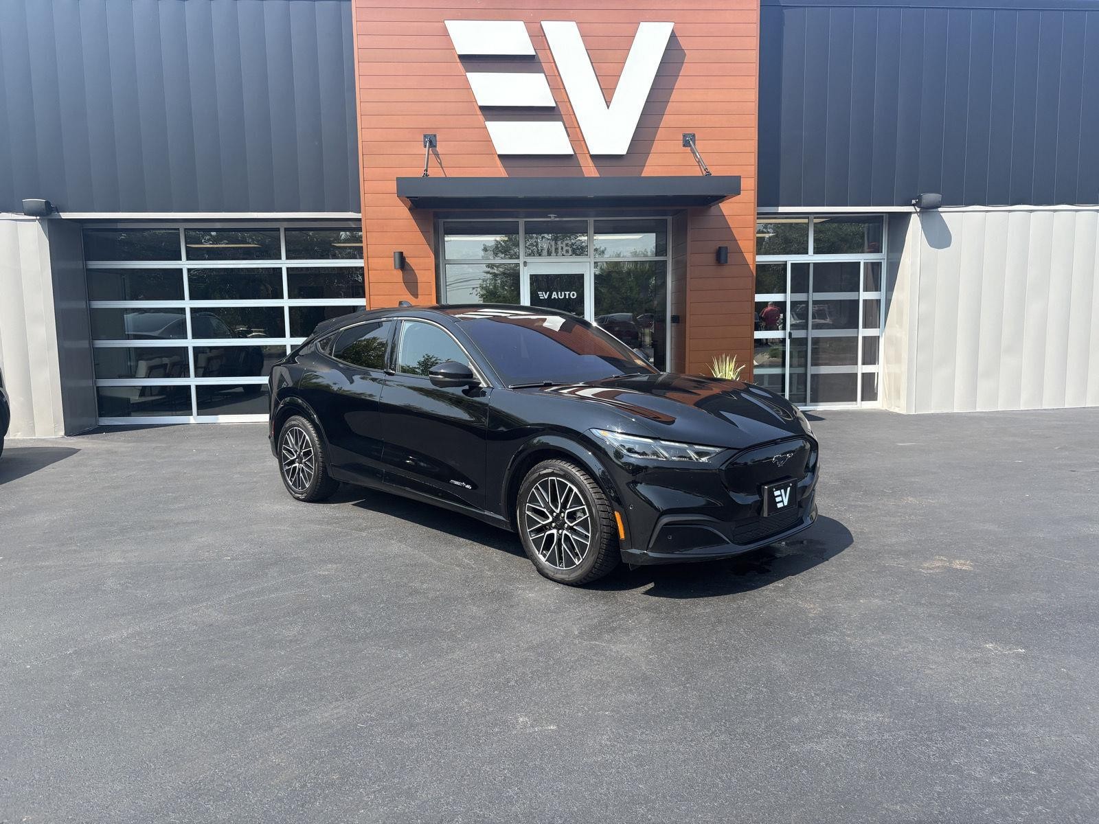 2024 Ford Mustang Premium
