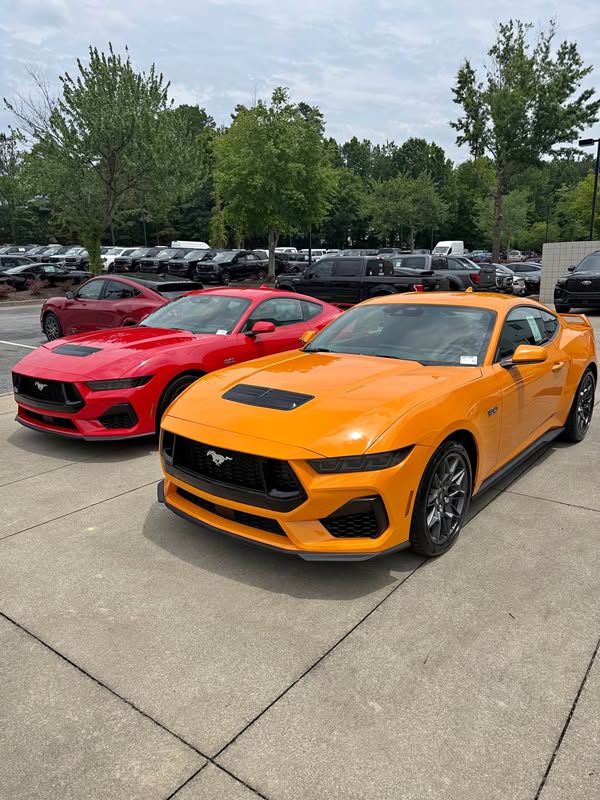 2026 Ford Mustang - GT\/GT Premium Fastback