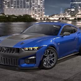 2026 Ford Mustang Dark Horse SC Argon Blue Painted Strip, Carbon Pack.