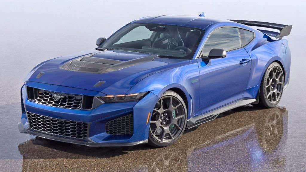 2026 Ford Mustang - Darkhorse SC