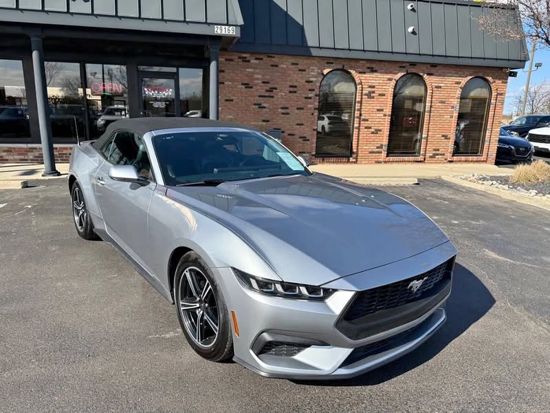 2025 Ford mustang ecoboost premium