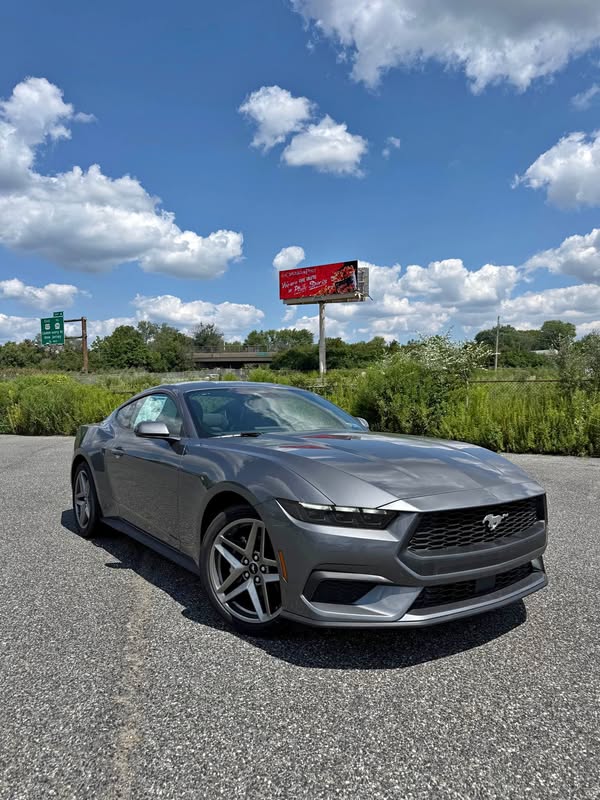 2026 Ford Mustang - EcoBoost Fastback
