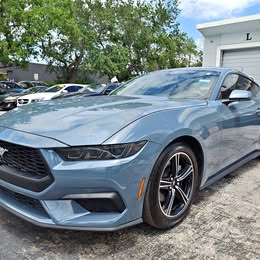 2025 Ford MUSTANG