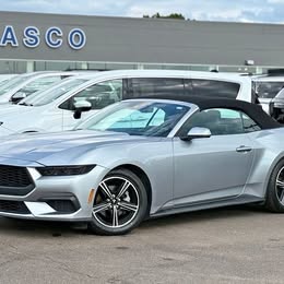 2025 Ford Mustang EcoBoost Premium