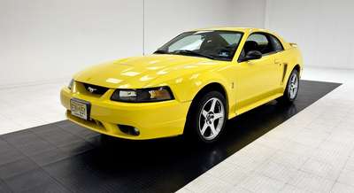 2001 Ford Mustang SVT Cobra Coupe