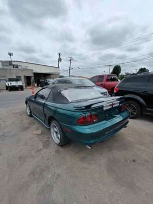 2000 Ford Mustang - V6 Premium Coupe 2D