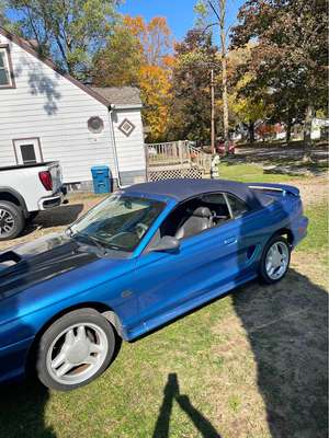 1995 Ford Mustang - GT Premium Convertible 2D