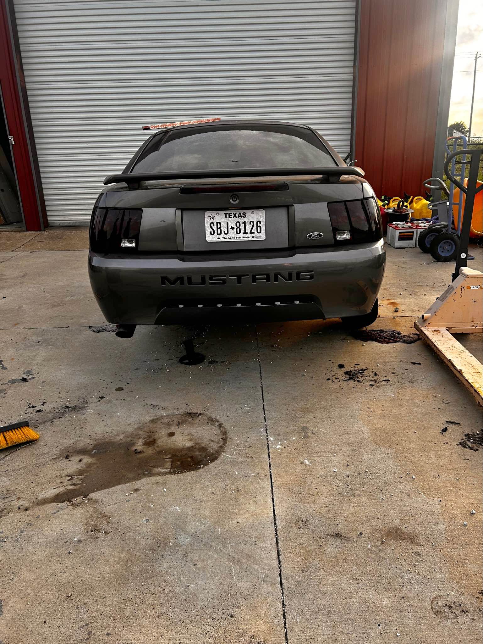 2004 Ford Mustang - base