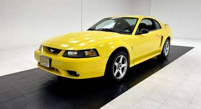 2001 Ford Mustang SVT Cobra Coupe