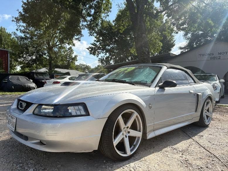 1999 Ford mustang gt anniversary