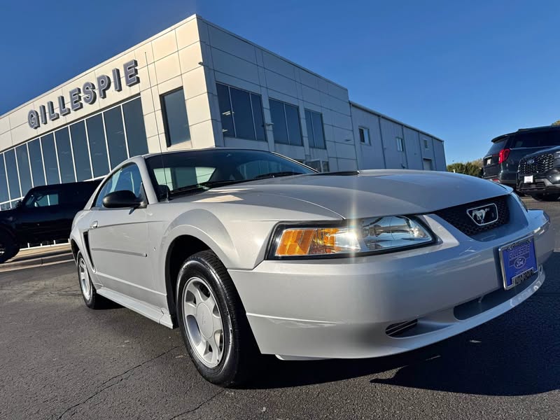 1999 Ford Mustang - Coupe 2D