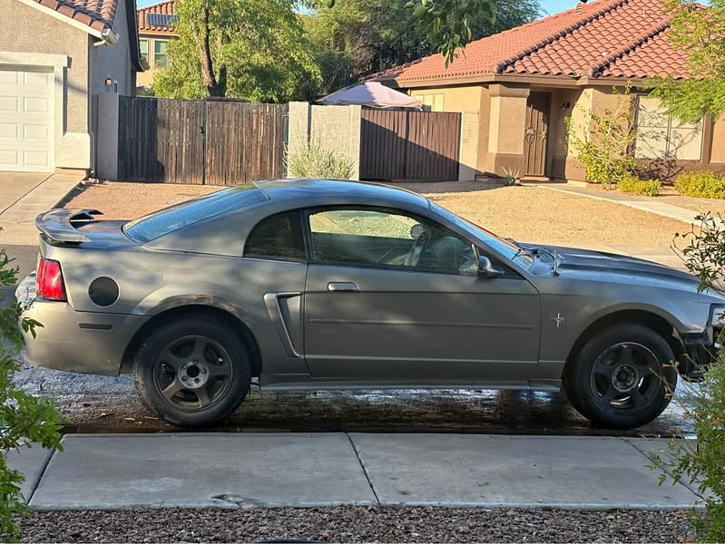 2002 Ford Mustang