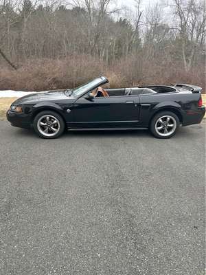 2004 Ford Mustang - GT