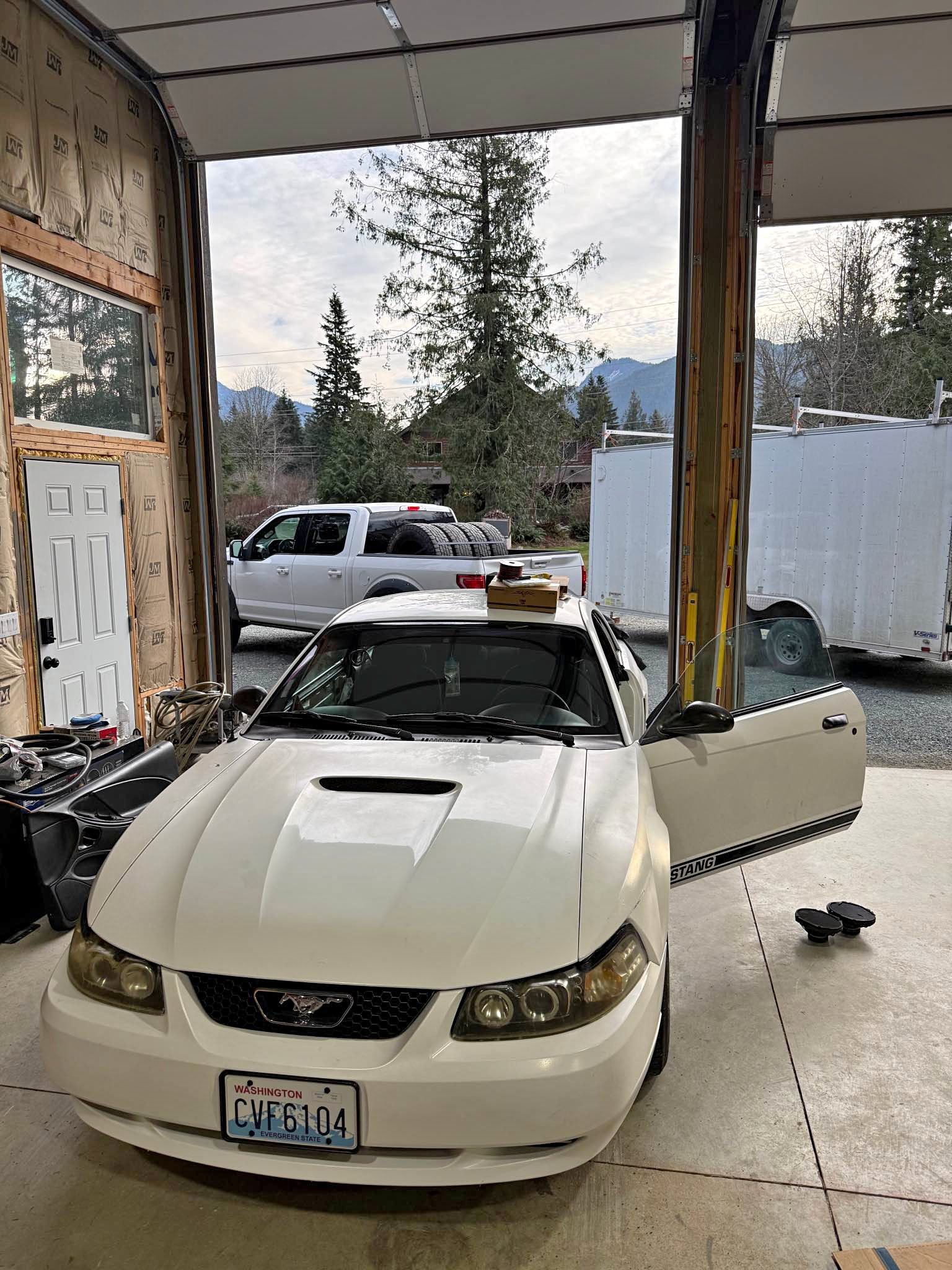 1999 Ford Mustang - V6