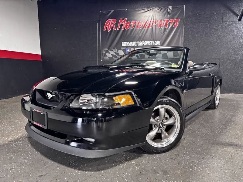 2003 Ford MUSTANG