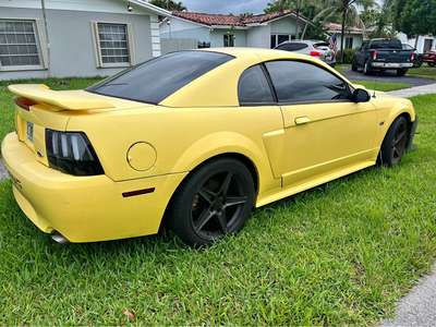 2002 Ford Mustang - Coupe 2D