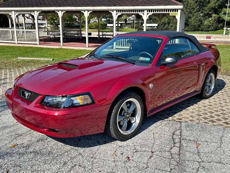 2004 Ford Mustang - GT Deluxe Convertible 2D