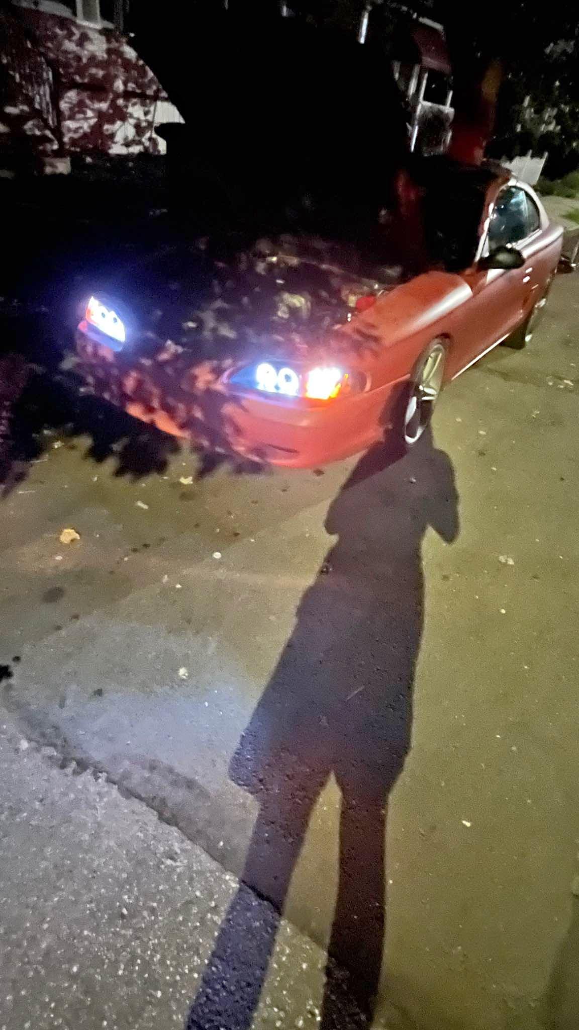 1998 Ford Mustang -  .