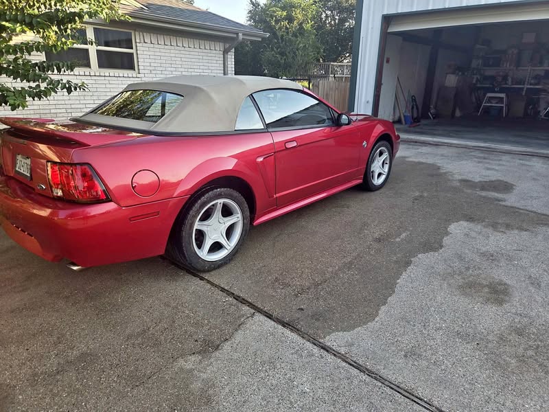 1999 Ford Mustang - Convertible 2D