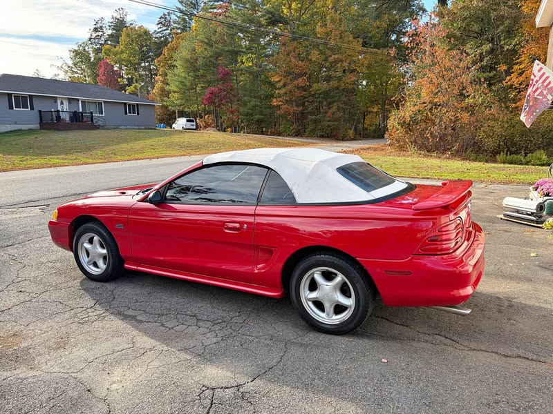 1994 Ford Mustang - GT