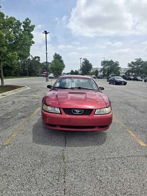 2000 Ford Mustang - V6 Coupe 2D
