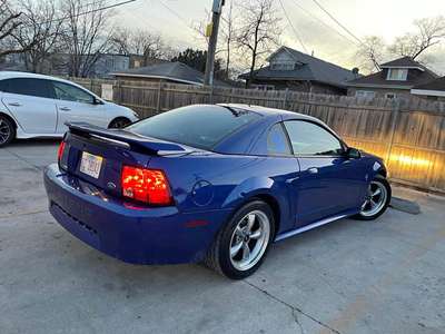 2003 Ford Mustang - Deportivo