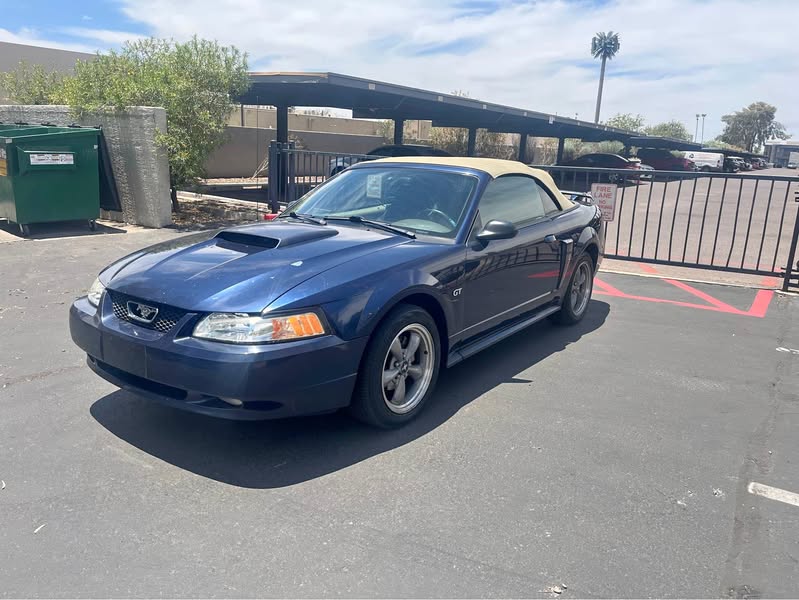 2002 Ford Mustang - GT Deluxe Convertible 2D