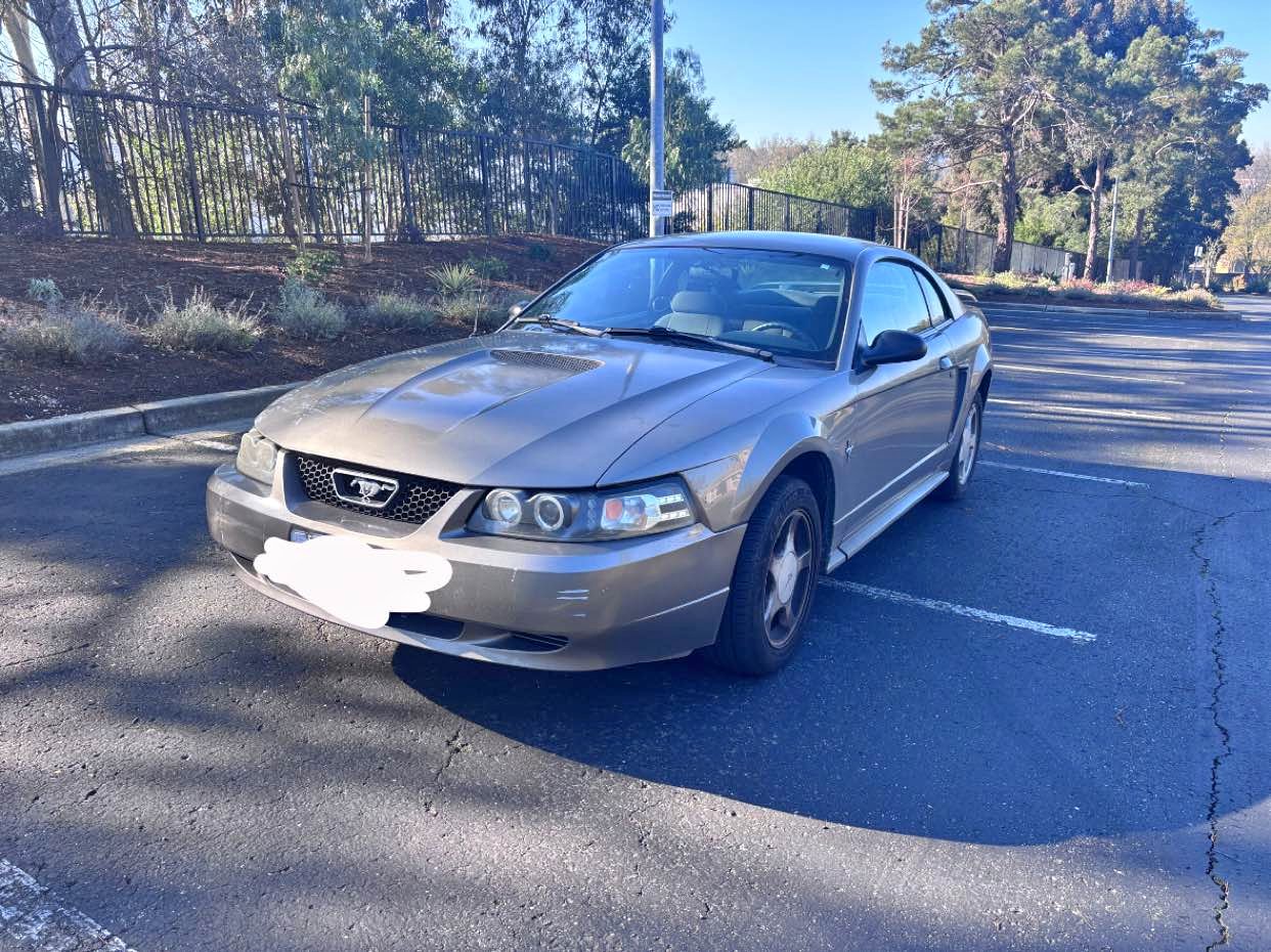 2002 Ford Mustang - Coupe 2D