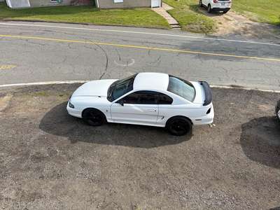 1998 Ford Mustang - Coupe 2D