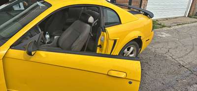 2004 Ford Mustang - GT base