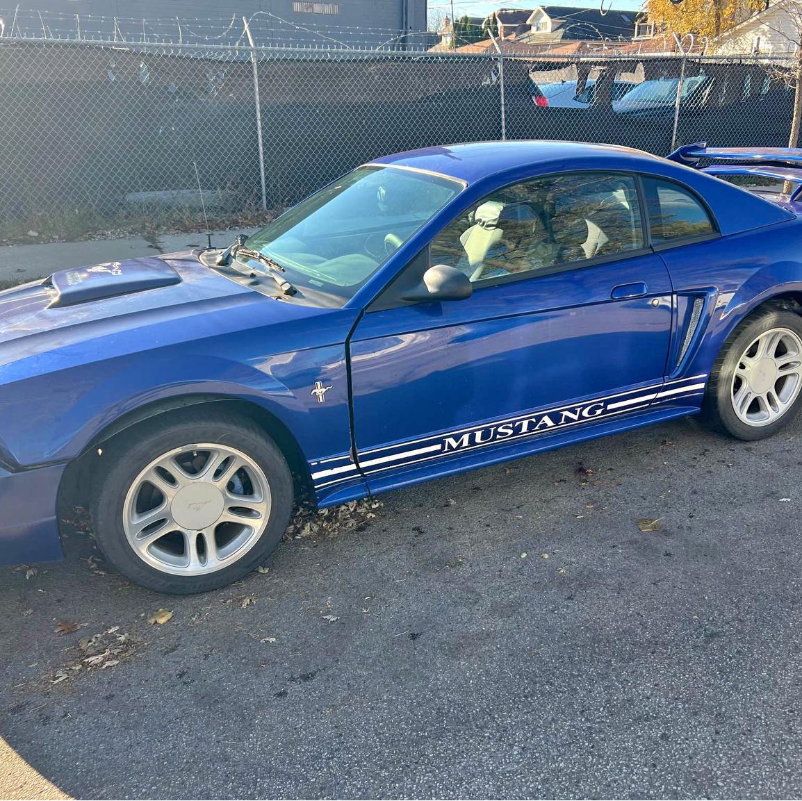 2003 Ford Mustang