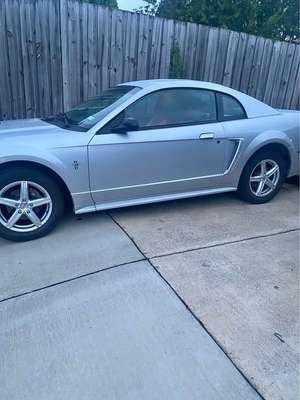 2002 Ford Mustang - Yes