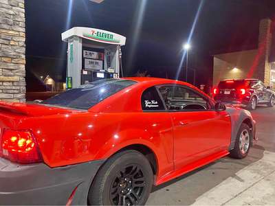 2000 Ford Mustang