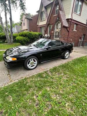 1998 Ford Mustang - Convertible 2D