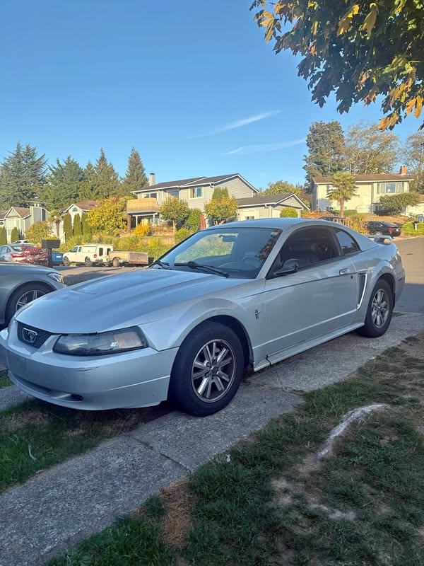 2003 Ford Mustang - Coupe 2D