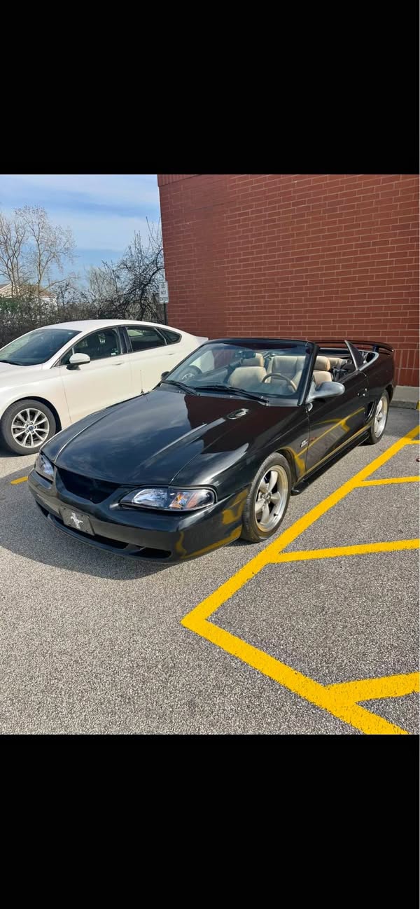 1994 Ford Mustang - GT Convertible 2D