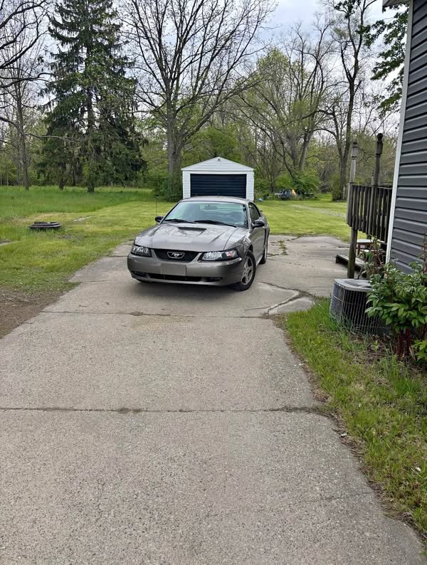 2002 Ford Mustang - Coupe 2D