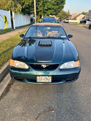 1997 Ford Mustang got - Get