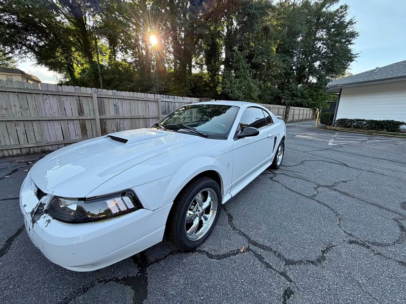 2002 Ford Mustang V6