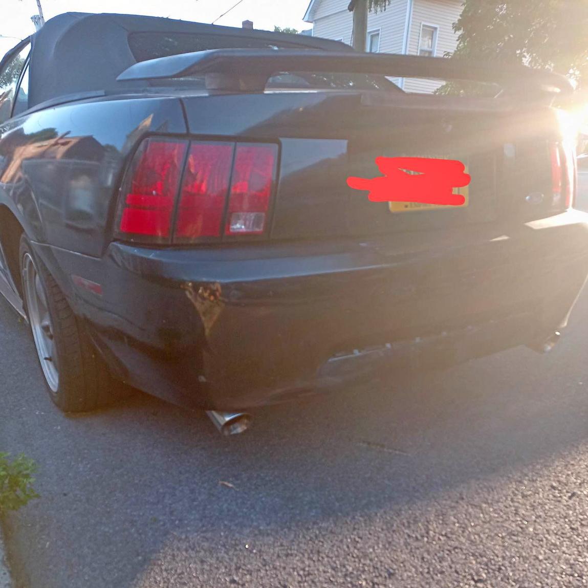 2000 Ford Mustang - Premium Convertible 2D