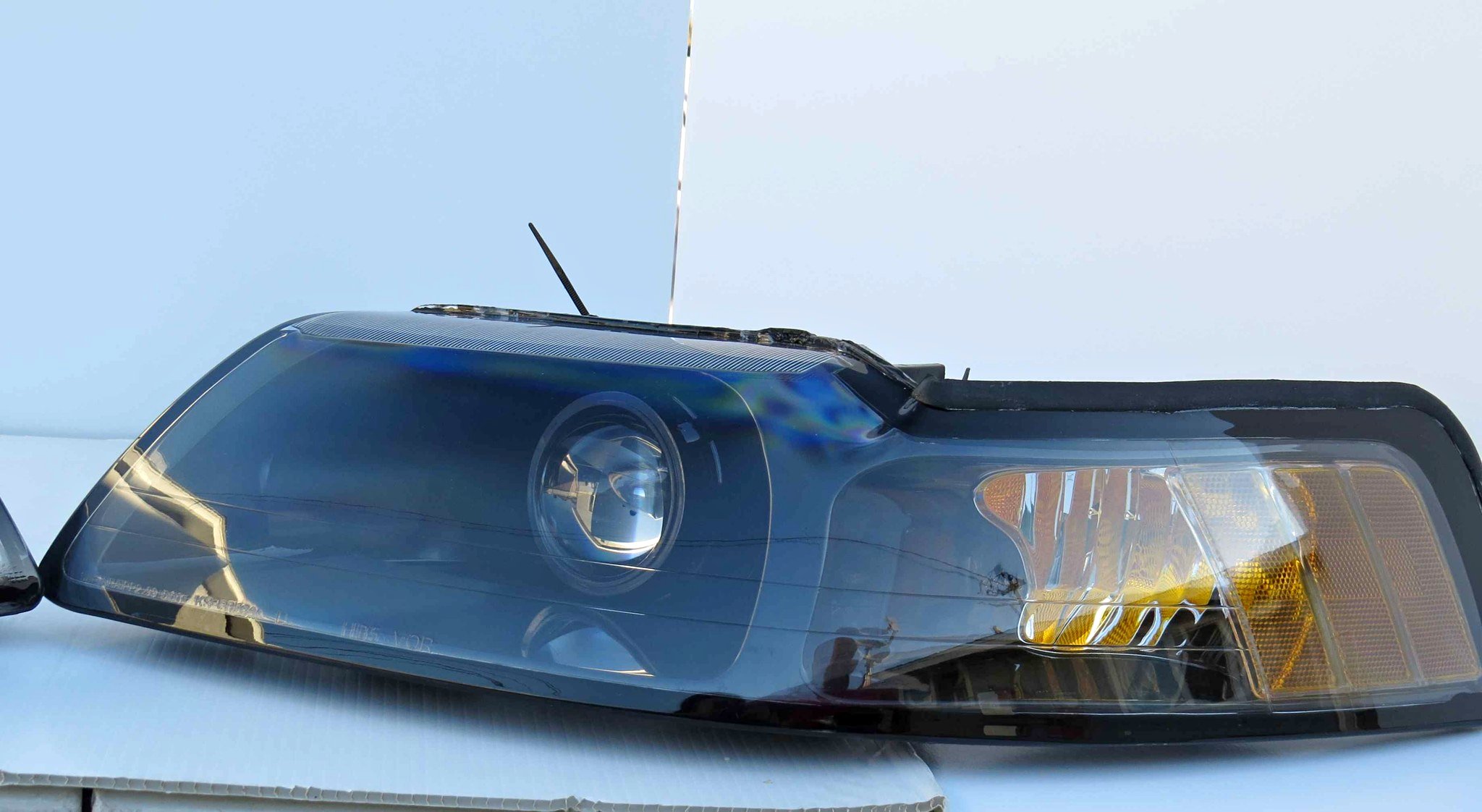 2000 Ford Mustang - Premium Coupe 2D