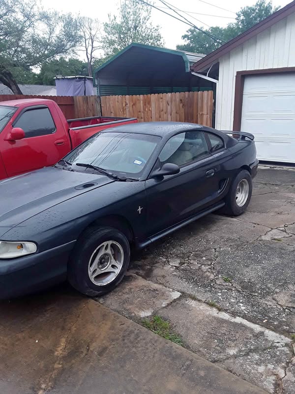 1998 Ford Mustang