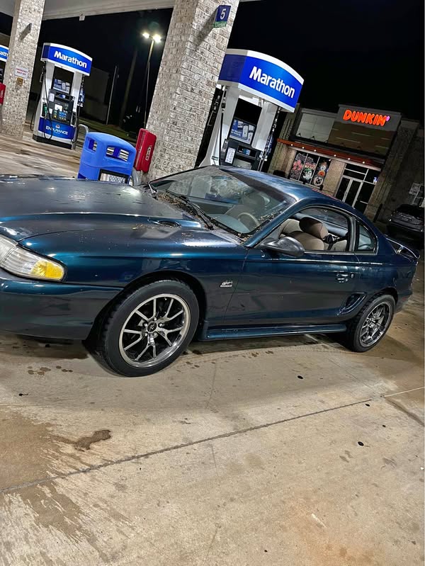 1995 Ford Mustang - GT 5.0L
