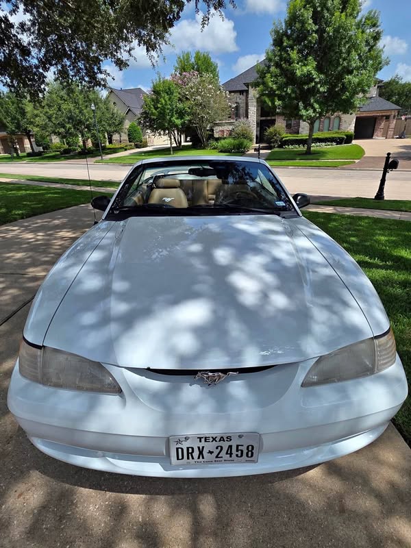 1998 Ford Mustang GT Convertible 2D