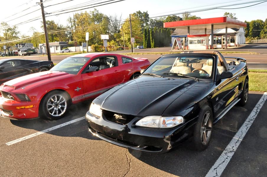 1994 Ford Mustang - GT Convertible 2D