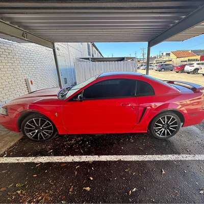 2003 Ford Mustang - V6